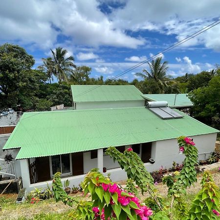 Adenora Bed & Breakfast Saint-Joseph Luaran gambar