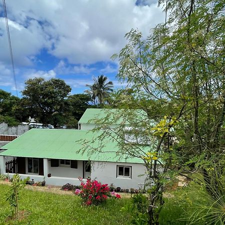 Adenora Bed & Breakfast Saint-Joseph Luaran gambar