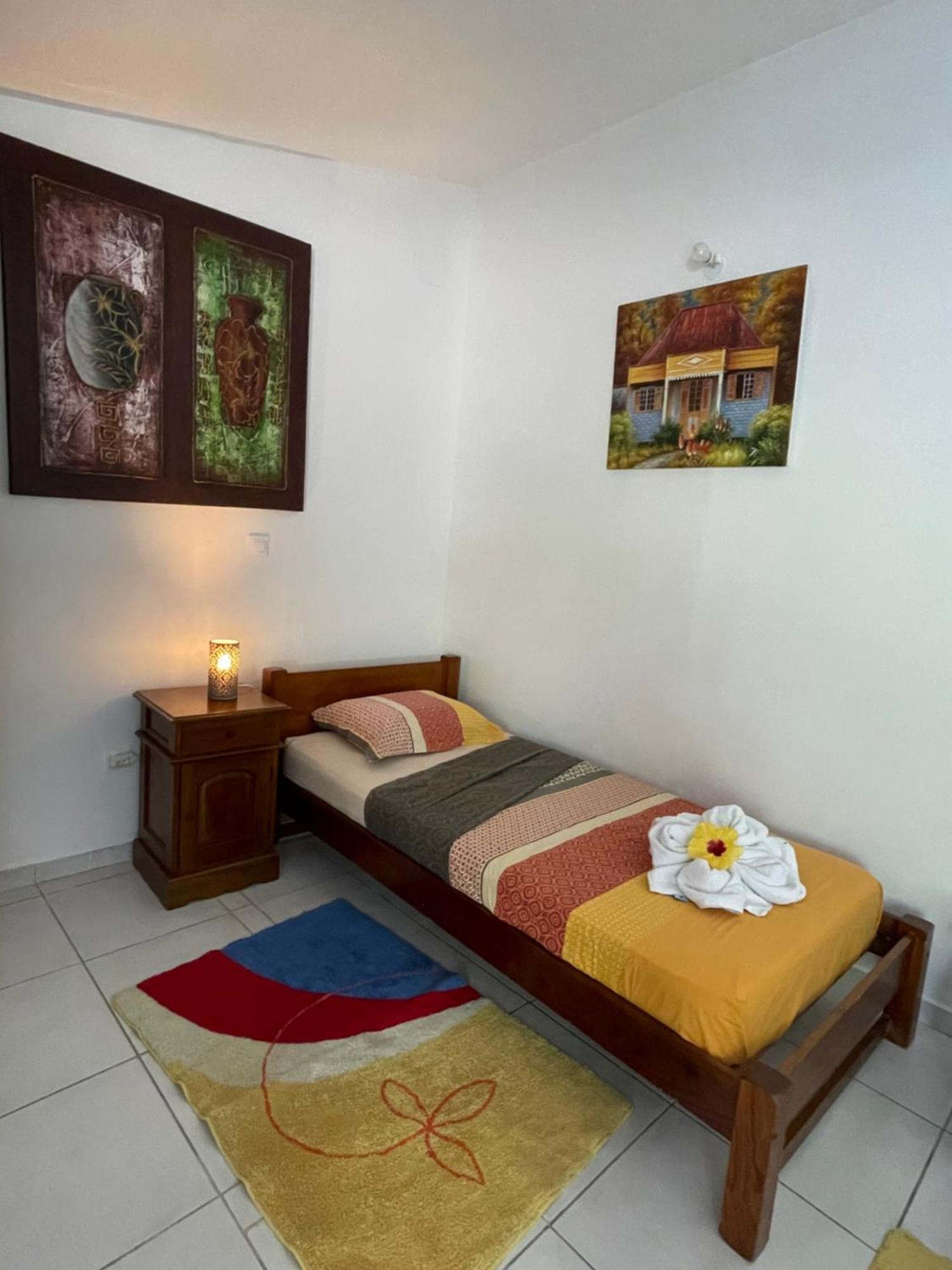 Adenora Bed & Breakfast Saint-Joseph Luaran gambar